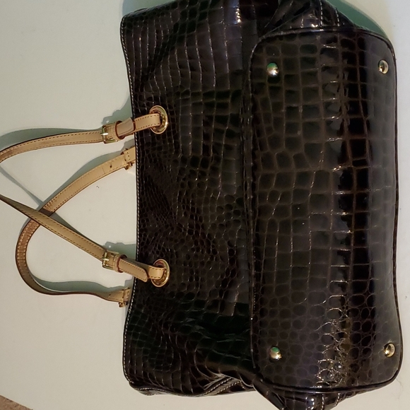 Michael Michael Kors women's chocolate brown scaled texture Lg tote bag - Picture 4 of 6